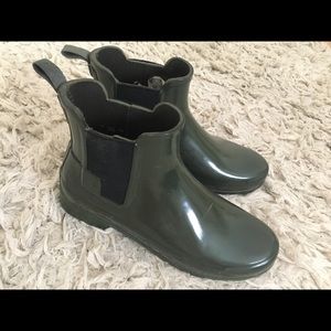 Hunter ‘Original’ Waterproof Chelsea Rain Boots